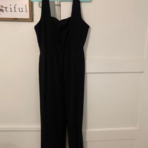 Black ankle-length jumpsuit